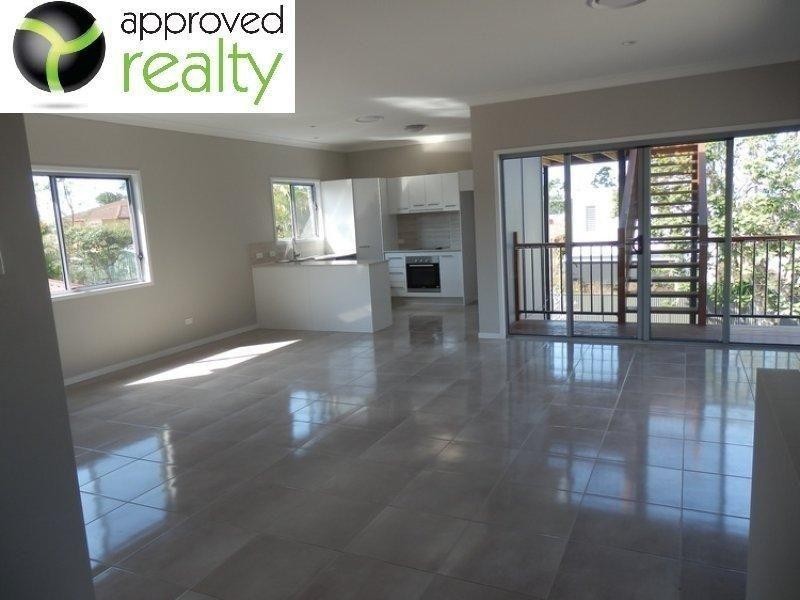 83 Gordon Street, Ormiston QLD 4160