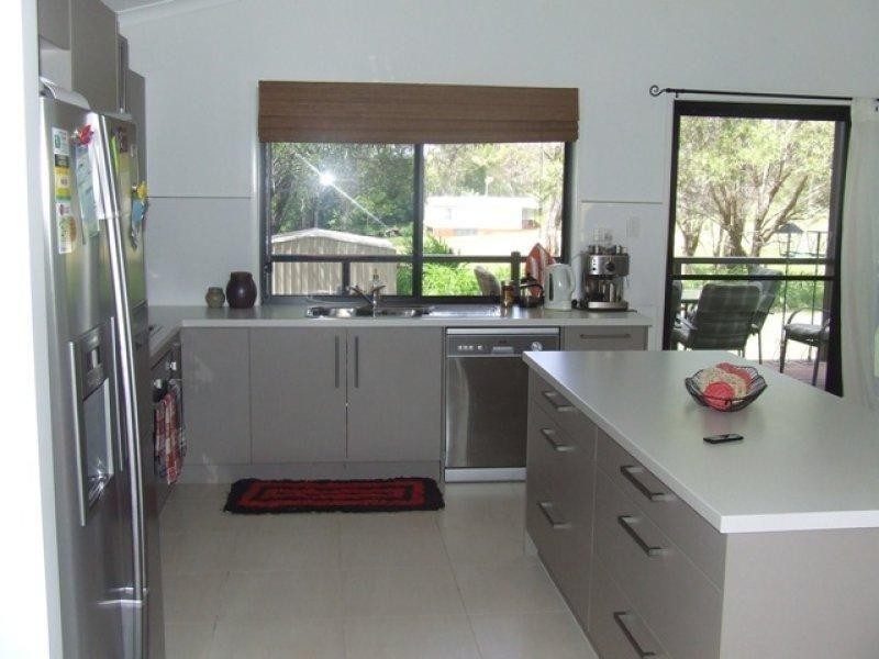 26 Pharlap Street, Russell Island QLD 4184