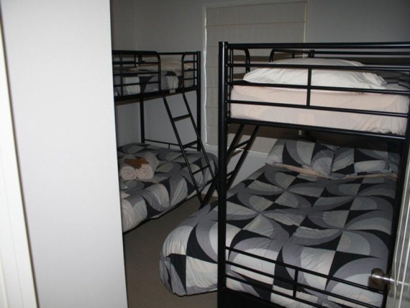 13 GUNSYND STREET, Russell Island QLD 4184