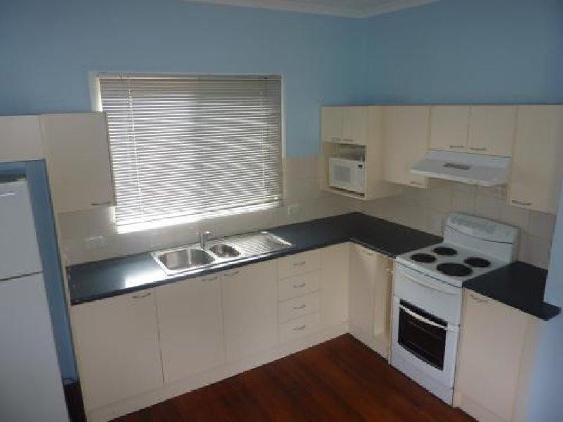 10 Sloop Street, Russell Island QLD 4184