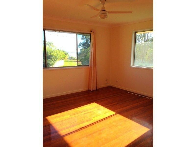 25 Zephyr Street, Russell Island QLD 4184