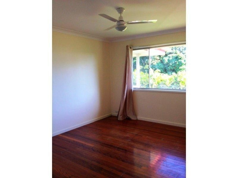 25 Zephyr Street, Russell Island QLD 4184