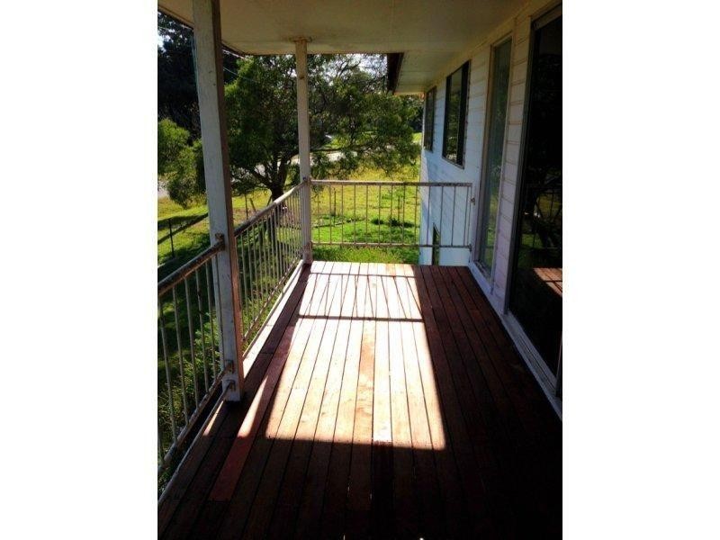 25 Zephyr Street, Russell Island QLD 4184