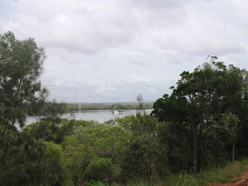154 Canaipa Point Drive, Russell Island QLD 4184