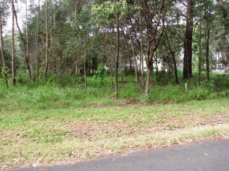 19 Alison Crescent, Russell Island QLD 4184