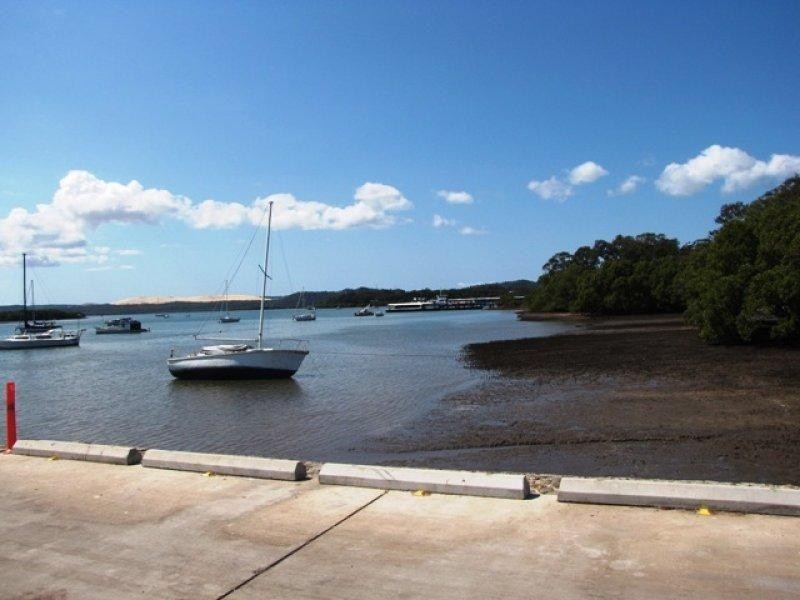 3 Douglas Street, Russell Island QLD 4184
