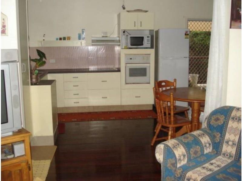 4 Maybrook Ave, Russell Island QLD 4184