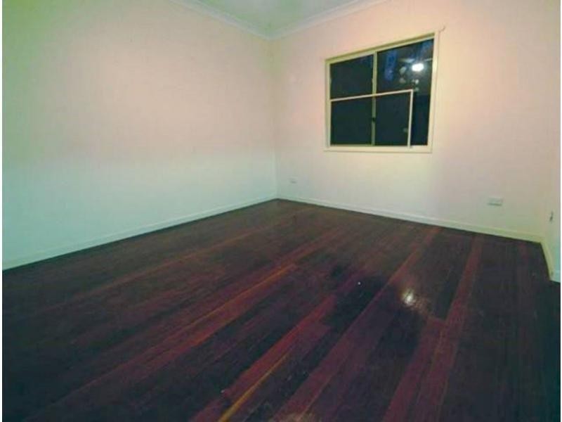 4 Maybrook Ave, Russell Island QLD 4184