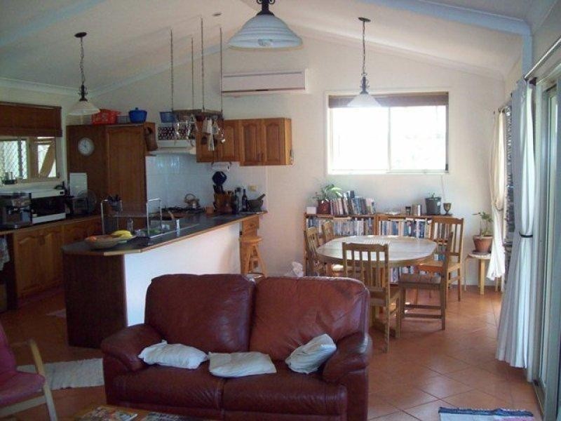 46 CANAIPA POINT DRIVE, Russell Island QLD 4184