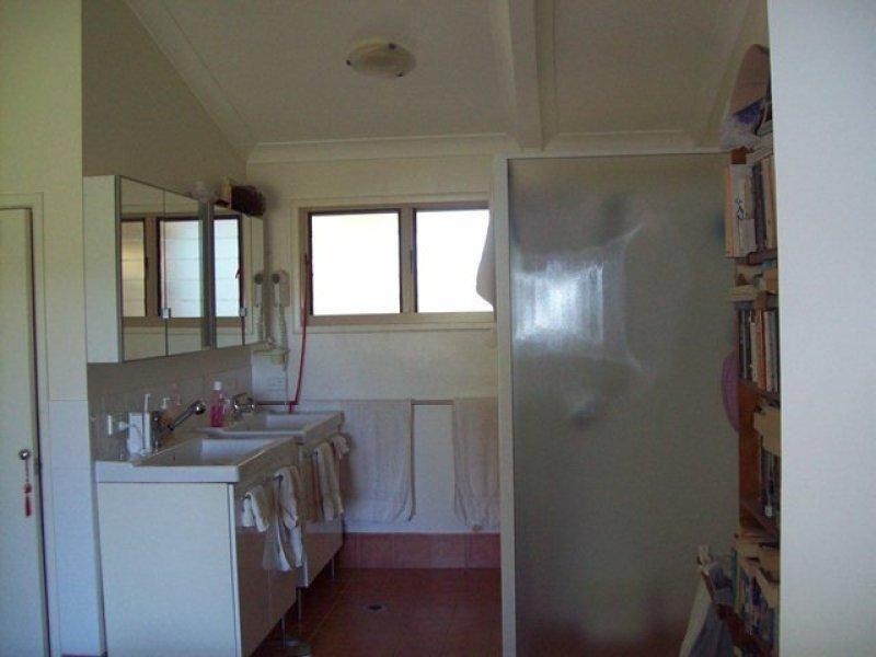 46 CANAIPA POINT DRIVE, Russell Island QLD 4184