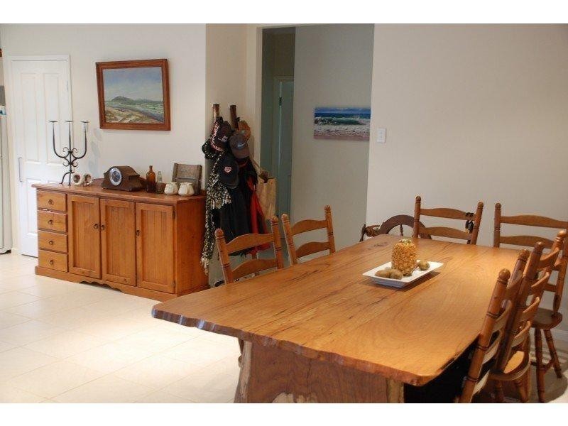 52 Barcelona Tce, Russell Island QLD 4184