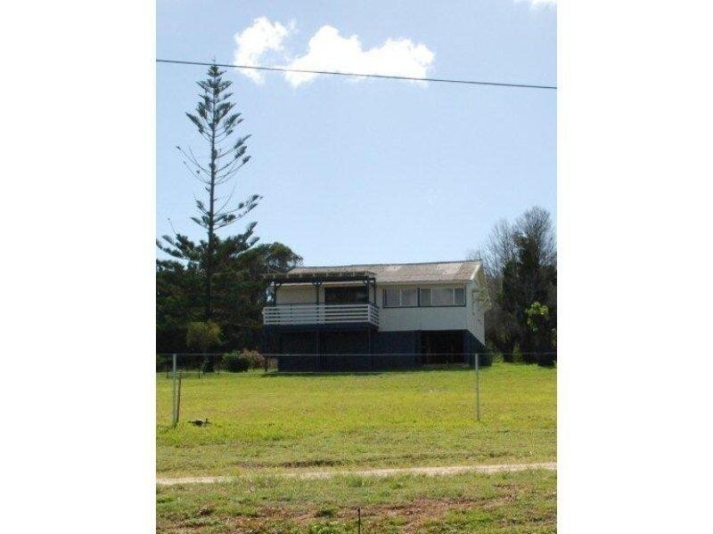 33 Mark Rd, Russell Island QLD 4184