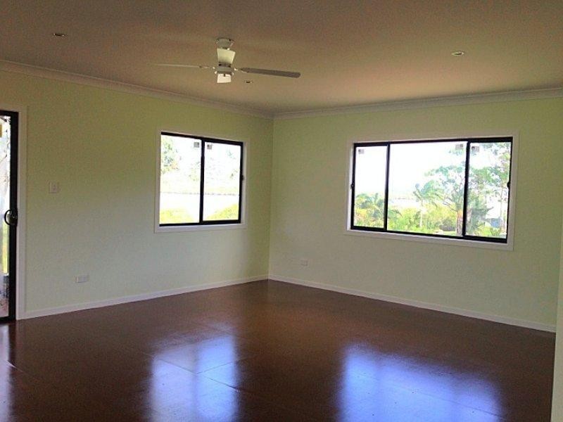 68 Canaipa Point Drive, Russell Island QLD 4184