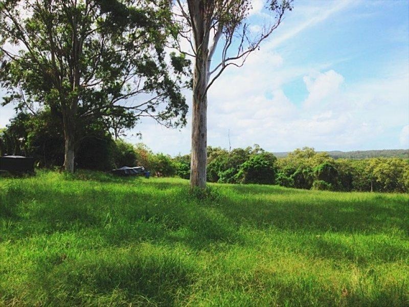 137 Canaipa Point Drive, Russell Island QLD 4184
