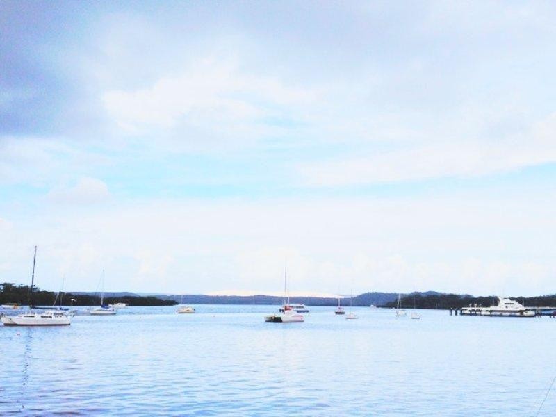 139 Canaipa Point Drive, Russell Island QLD 4184