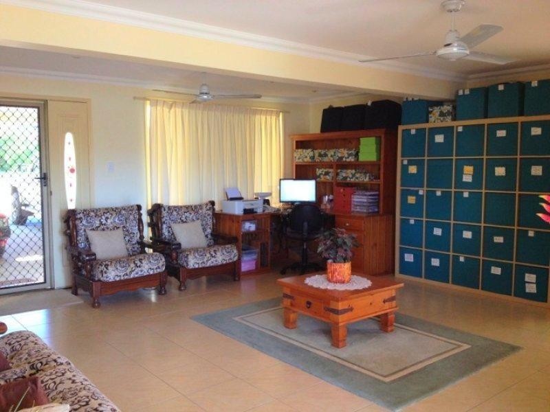 14 OASIS DRIVE, Russell Island QLD 4184