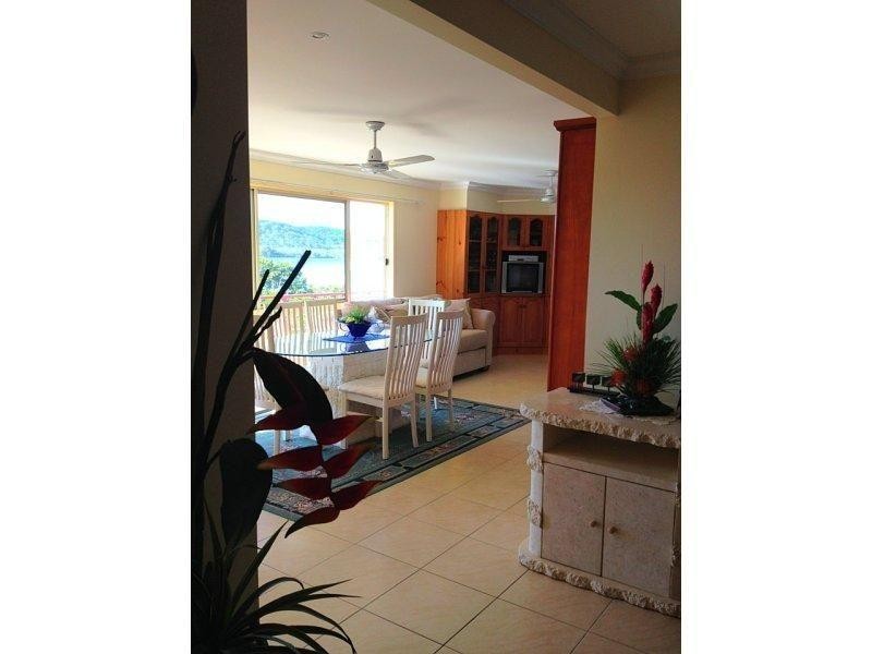 14 OASIS DRIVE, Russell Island QLD 4184