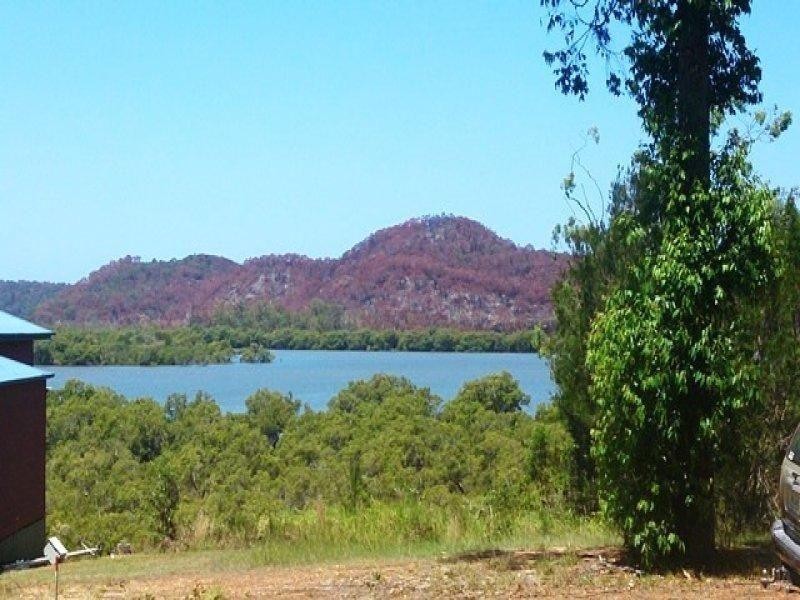 14 Aquamarine Street, Russell Island QLD 4184