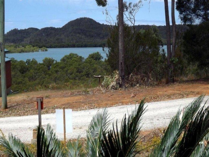 14 Aquamarine Street, Russell Island QLD 4184