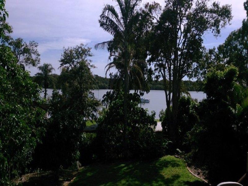 13 BAYVIEW ROAD, Russell Island QLD 4184