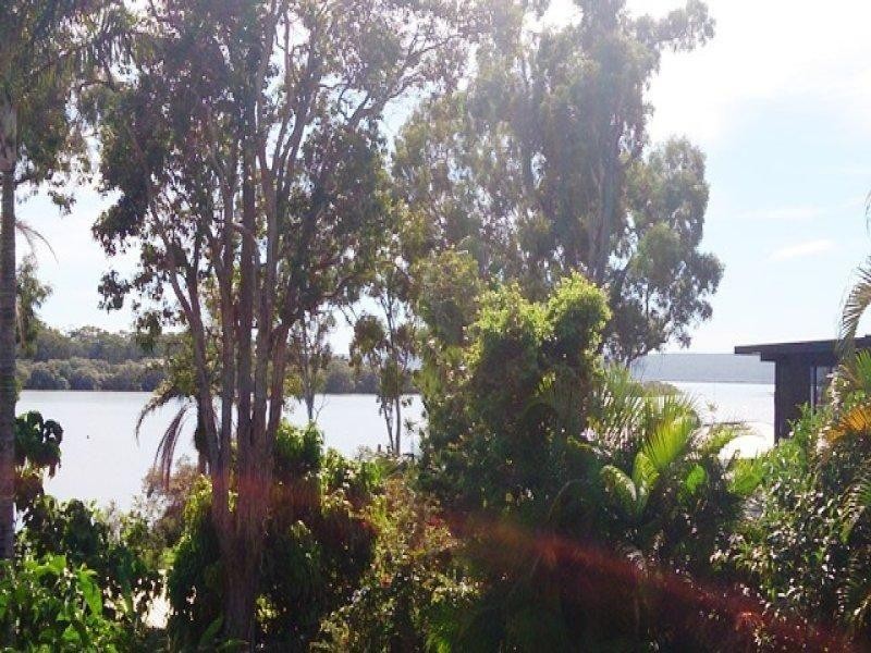 13 BAYVIEW ROAD, Russell Island QLD 4184