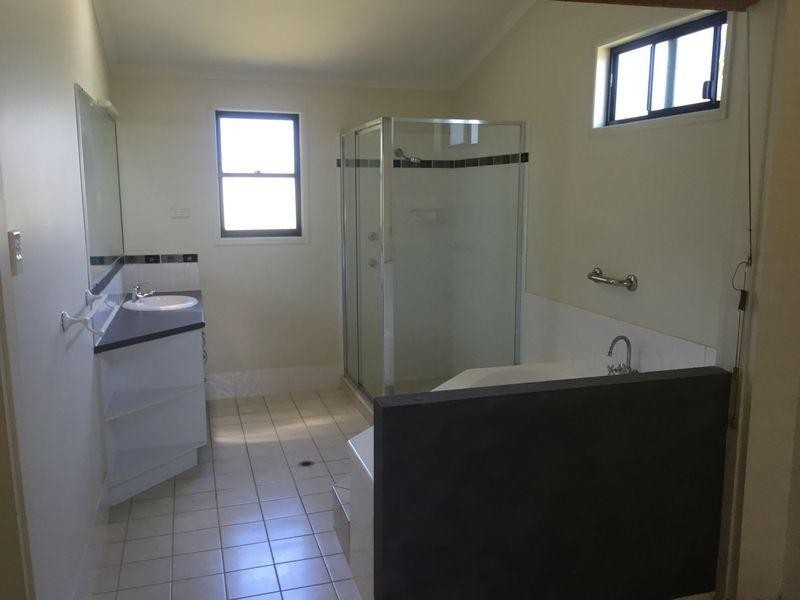 169 Canaipa Road, Russell Island QLD 4184