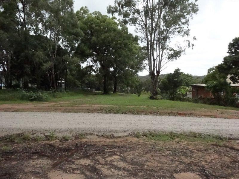 2-4 Oxley Avenue, Russell Island QLD 4184