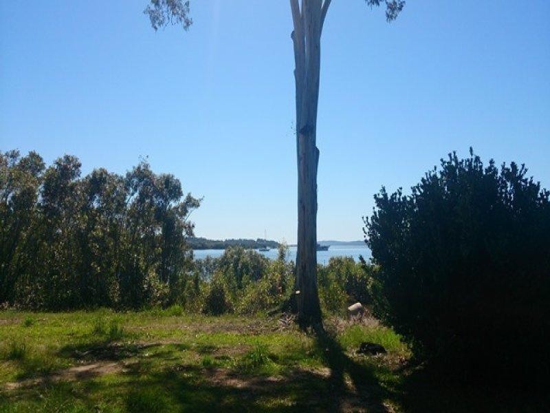 21 Hawthornden Drive, Russell Island QLD 4184