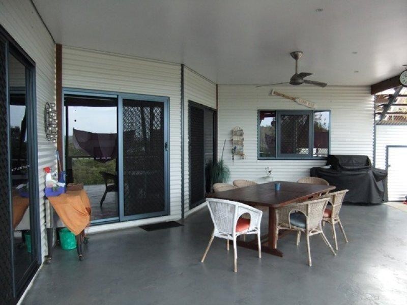 37 Patterson Street, Russell Island QLD 4184