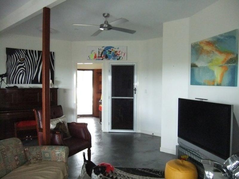 37 Patterson Street, Russell Island QLD 4184