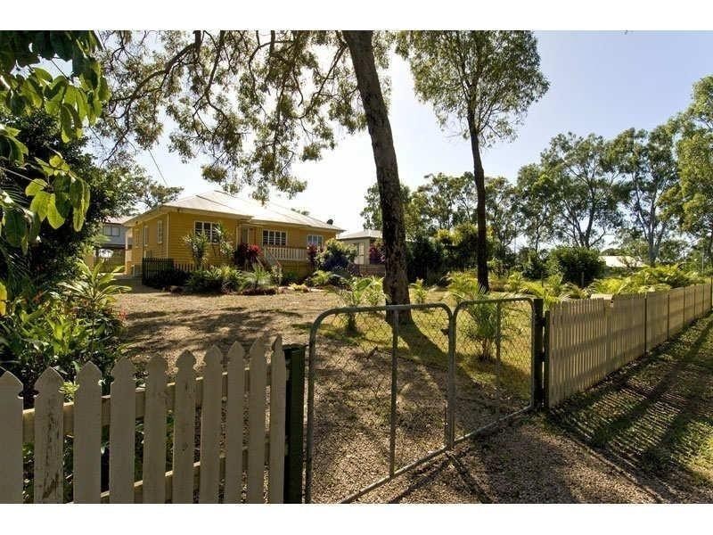 17 Sarmar Street, Russell Island QLD 4184