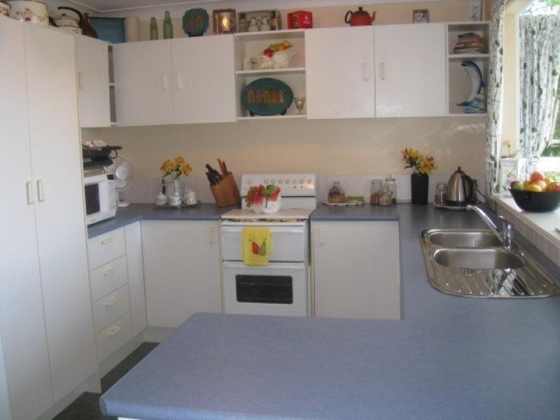 19 Aquamarine Ave, Russell Island QLD 4184