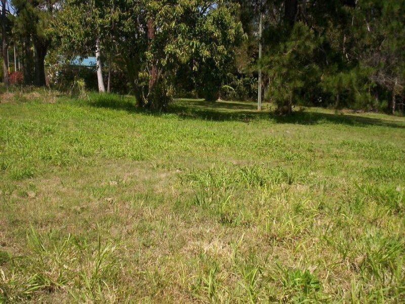 11 Anne Street, Russell Island QLD 4184