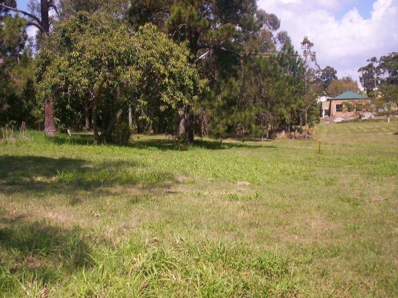 11 Anne Street, Russell Island QLD 4184