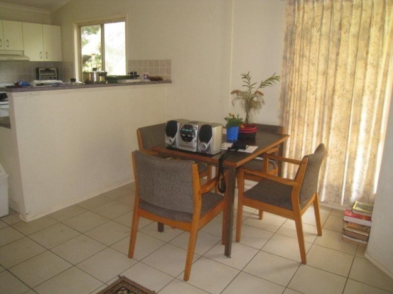 32 Satton St., Russell Island QLD 4184