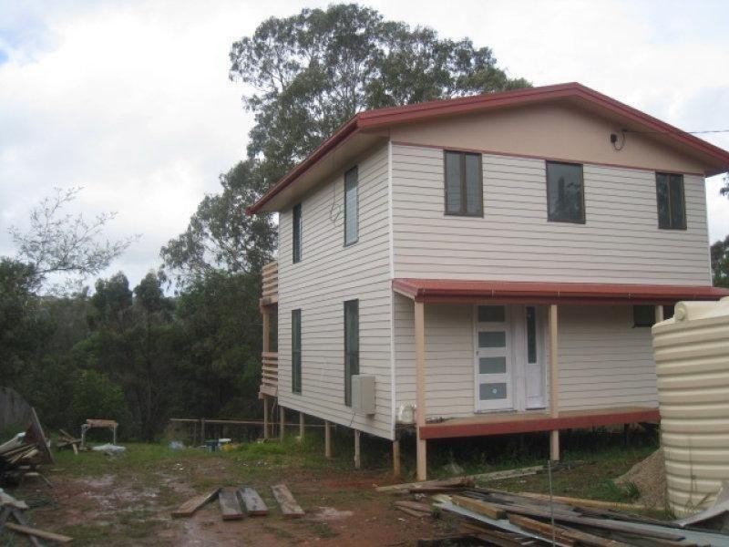 4 Crescent Drive, Russell Island QLD 4184