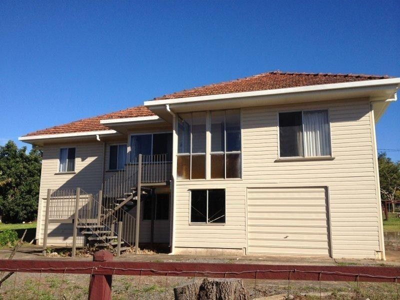 2 Highland Street, Russell Island QLD 4184