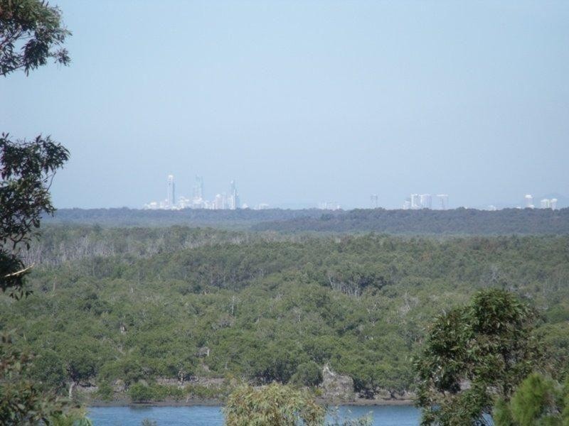 15 Crescent Drive, Russell Island QLD 4184