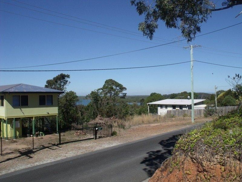 15 Crescent Drive, Russell Island QLD 4184