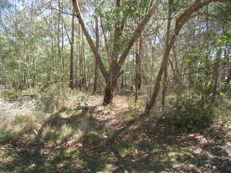 4 Gilcrest, Russell Island QLD 4184