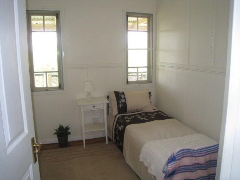 9 Hawthornden Dve, Russell Island QLD 4184