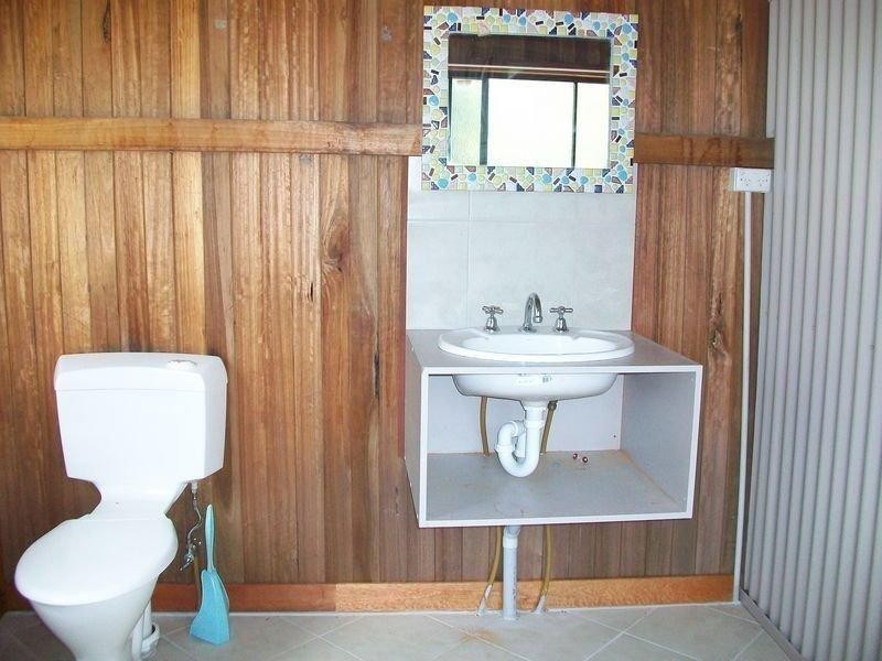 34 Little Cove Road, Russell Island QLD 4184