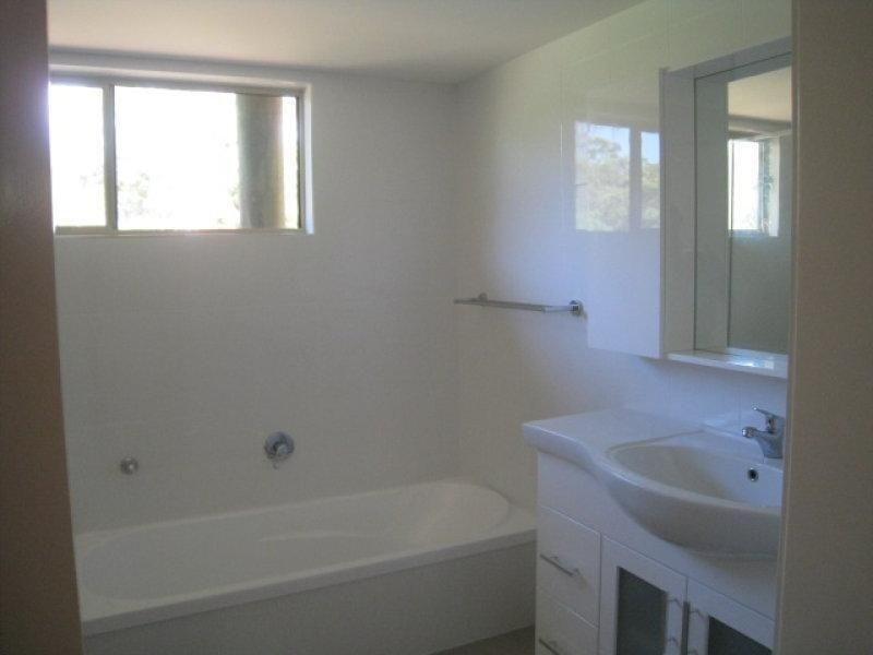 4 Panorama Avenue, Russell Island QLD 4184