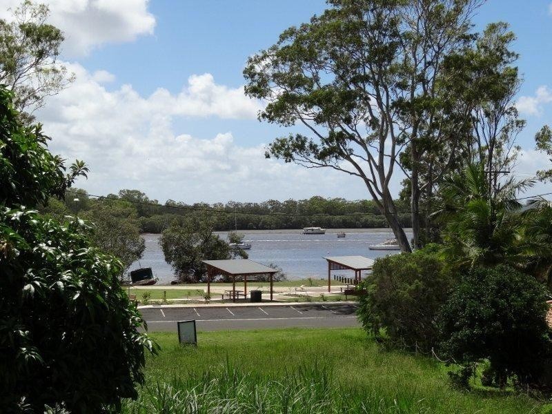 15 Douglas Street, Russell Island QLD 4184