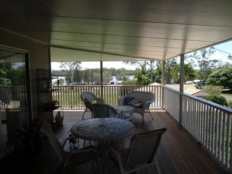 15 Douglas Street, Russell Island QLD 4184