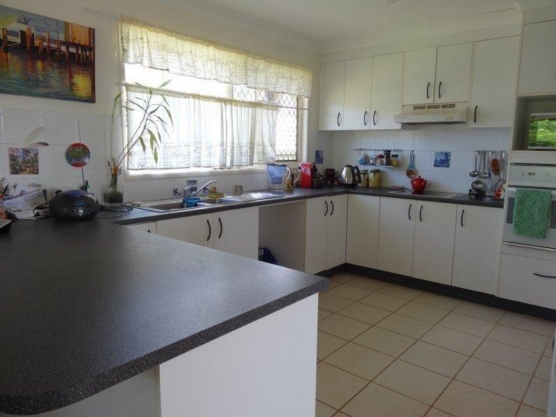 15 Douglas Street, Russell Island QLD 4184