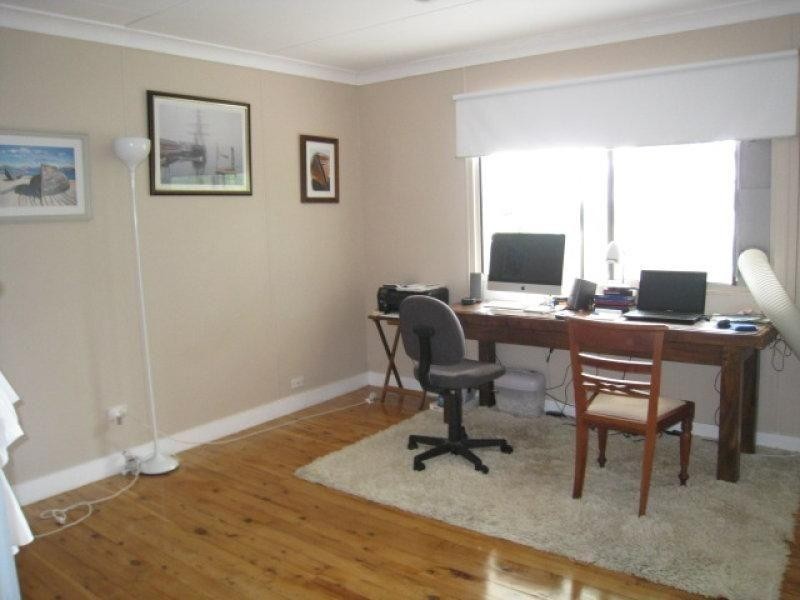 147 Canaipa Point Dve, Russell Island QLD 4184