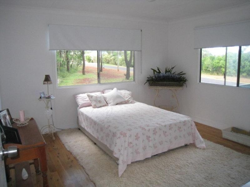 147 Canaipa Point Dve, Russell Island QLD 4184