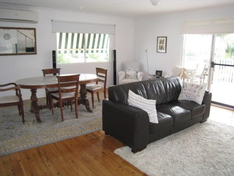 147 Canaipa Point Dve, Russell Island QLD 4184