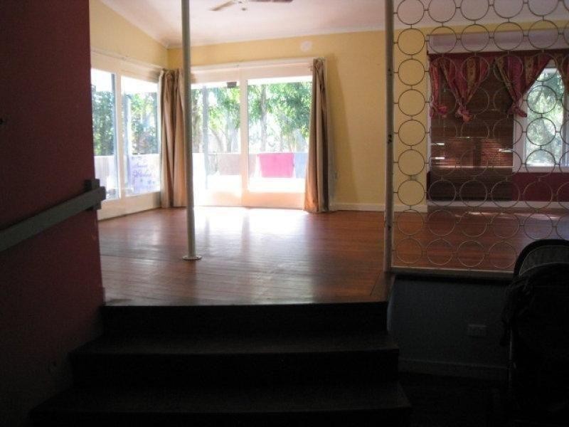 4 Pearl Street, Russell Island QLD 4184